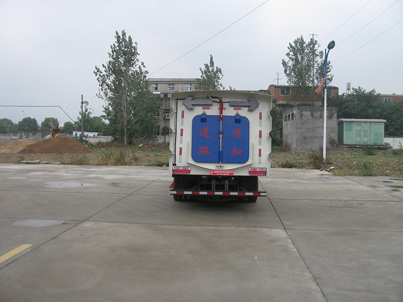 中洁牌XZL5070TSL6多利卡扫路车