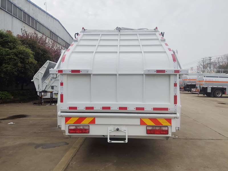 中洁牌XZL5180ZYS6型压缩式垃圾车