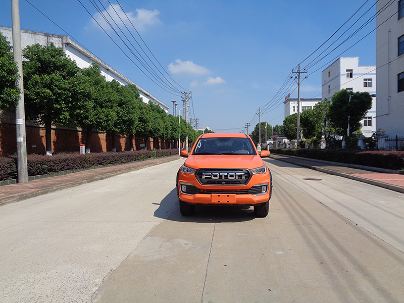 XZL5030XZH6型指挥车