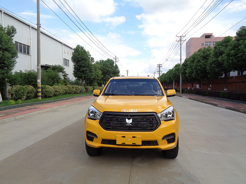 XZL5031XZH6型指挥车