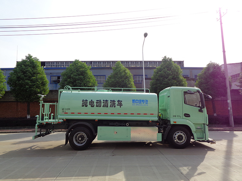 XZL5181GQXBEV型纯电动清洗车