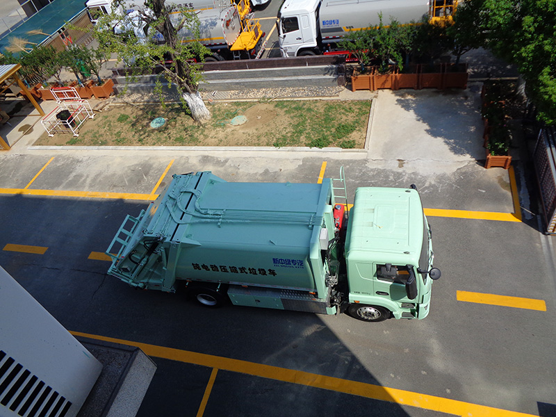 XZL5183ZYSBEV型纯电动压缩式垃圾车