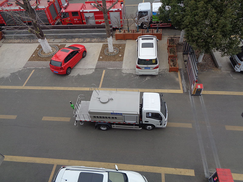 XZL5040GPSBEV型纯电动绿化喷洒车