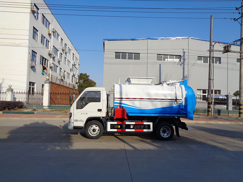XZL5045TCA6型餐厨垃圾车