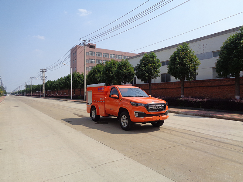 XZL5046GSS6型洒水车