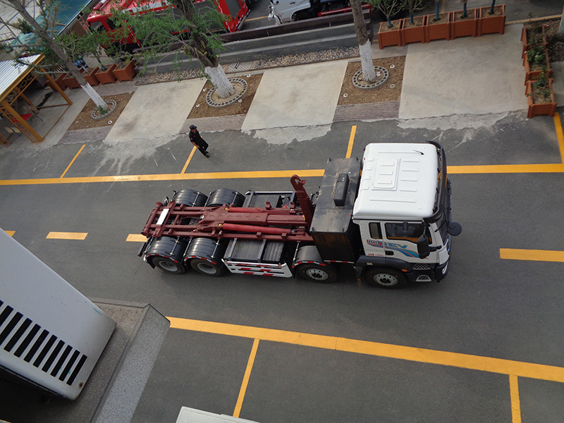 XZL5317ZXXBEV型纯电动车厢可卸式垃圾车